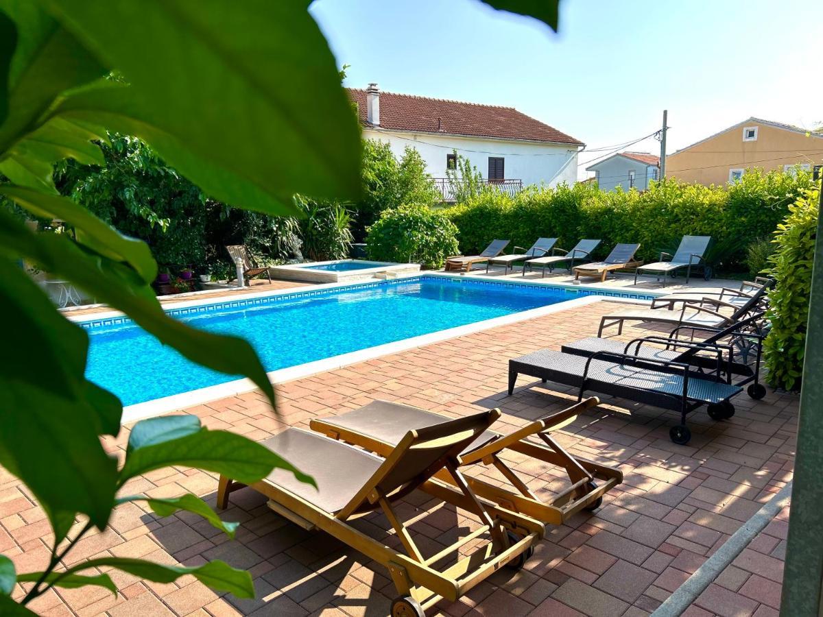 Apartment Mary Trogir Exterior foto