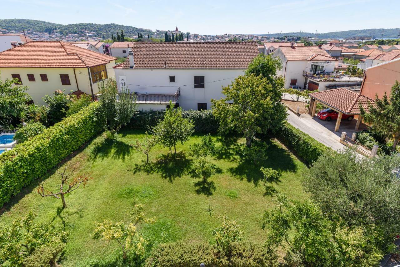 Apartment Mary Trogir Exterior foto